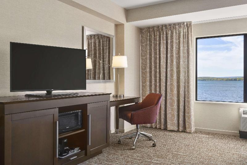 Hampton Inn Penn Yan image