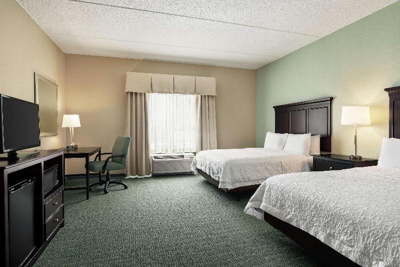 Hampton Inn & Suites Mount Joy/Lancaster West image