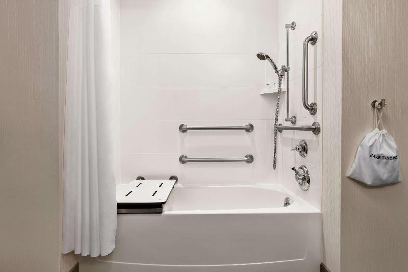 Hampton Inn & Suites Mount Joy/Lancaster West image