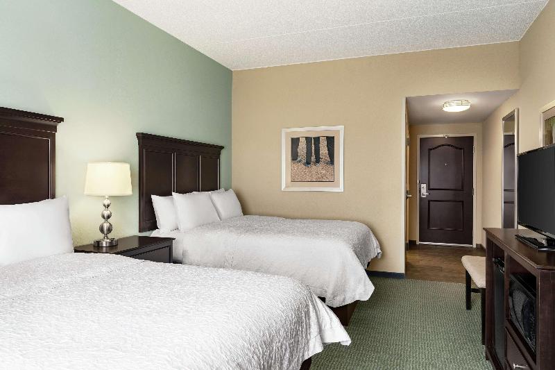 Hampton Inn & Suites Mount Joy/Lancaster West image