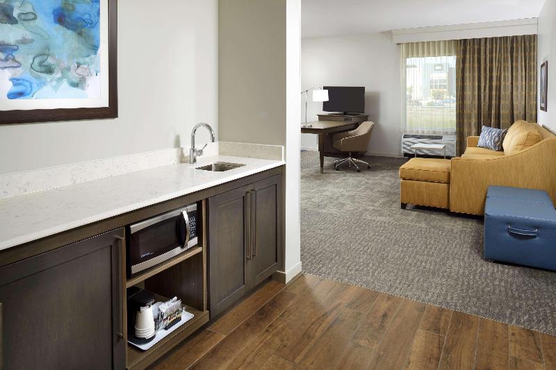 HamptonInn Pittsburgh Airport South Settlers Ridge image
