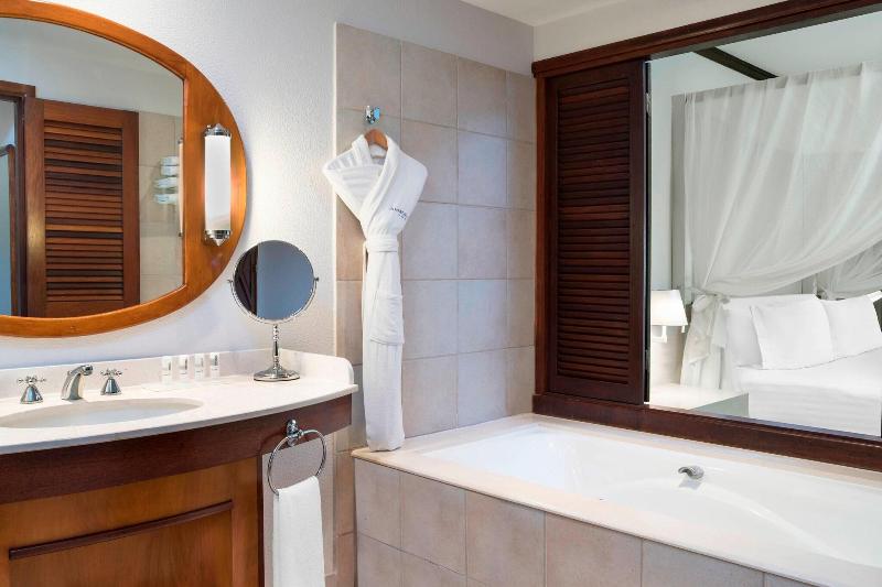 Le Meridien Ile Des Pins image