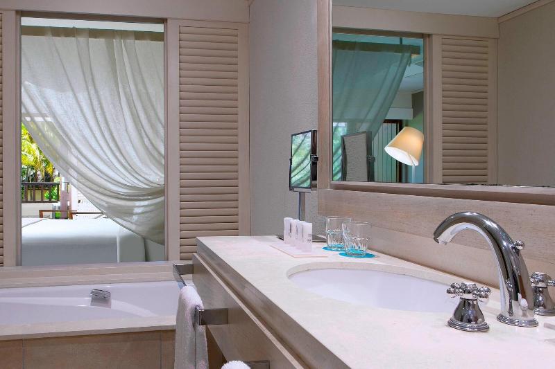 Le Meridien Ile Des Pins image