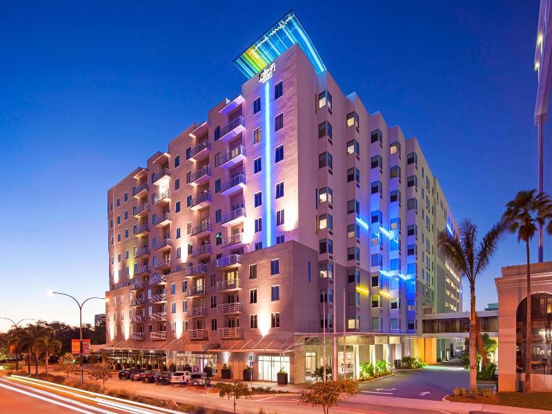 Aloft Sarasota image