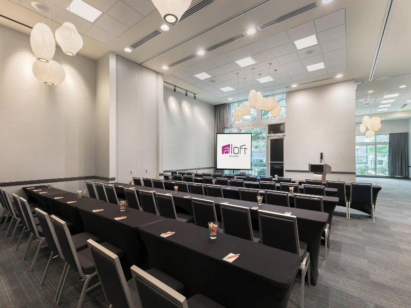 Aloft Sarasota image