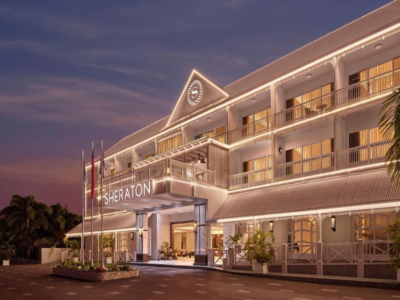 Sheraton Samoa Aggie Grey'S Hotel & Bungalows image