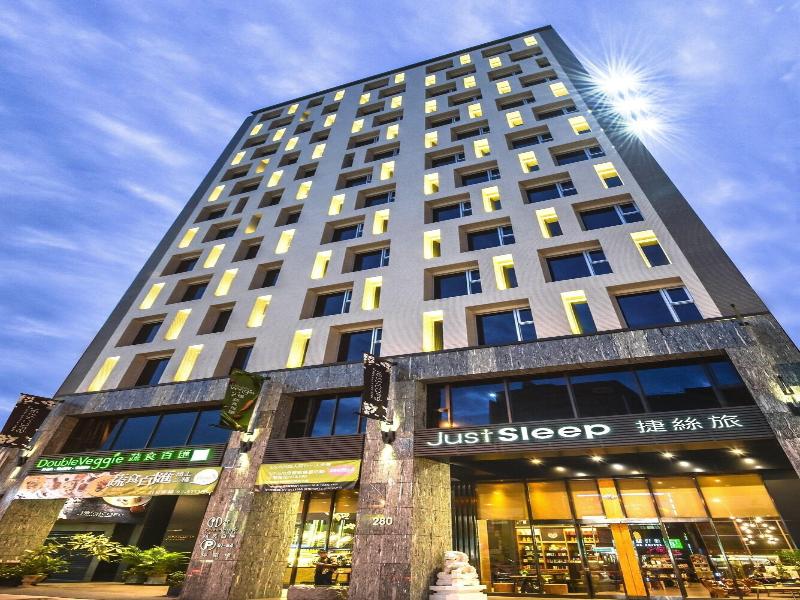 Just Sleep Kaohsiung Station image