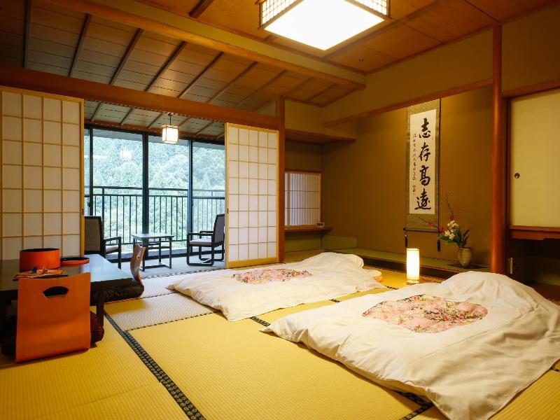 Yamanaka Spa Hanatsubaki image