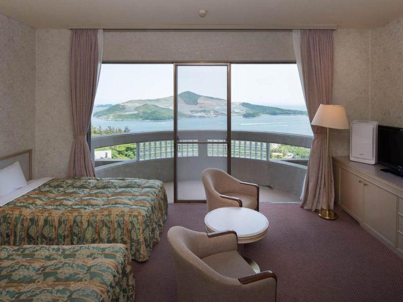 Hotel Altia Toba image