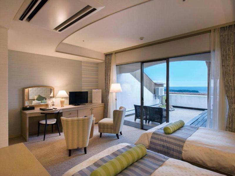 Hotel Altia Toba image