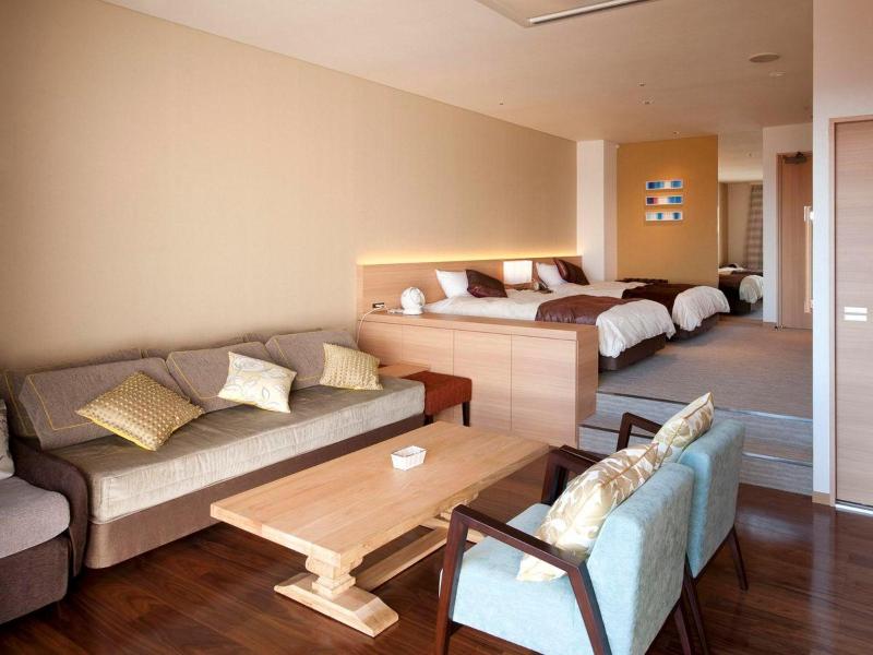 Hotel Altia Toba image