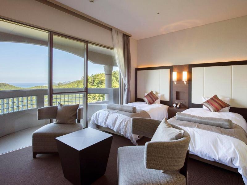 Hotel Altia Toba image