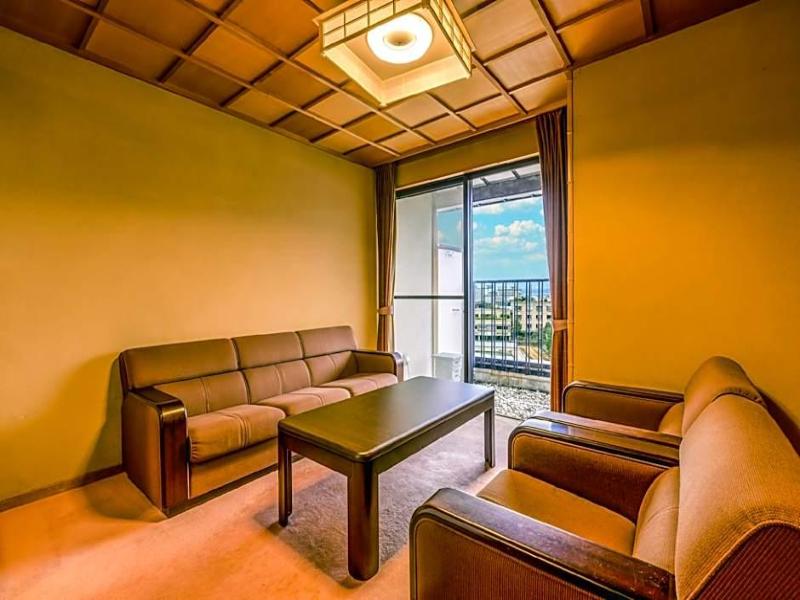 New Maruya Hotel image