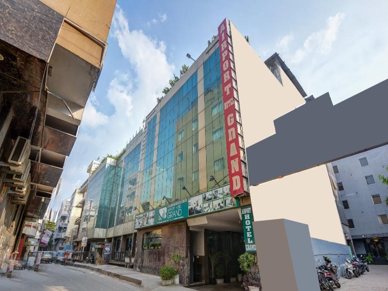 Airport Hotel Grand image