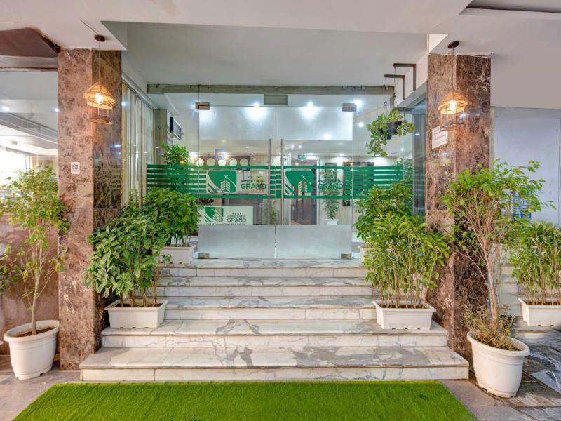 Airport Hotel Grand image