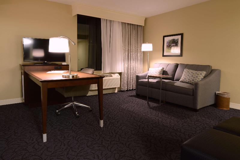Hampton Inn & Suites Cazenovia image