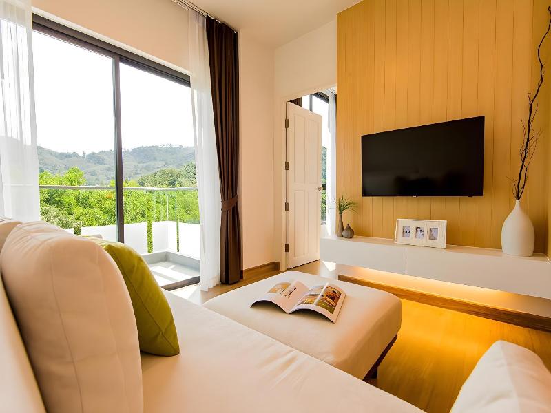 Hill Myna Condotel image