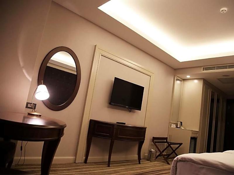 Morrian Hotel & Spa image