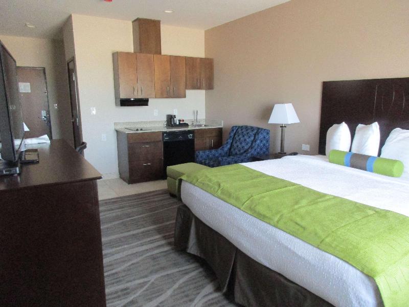 Best Western Plus Denver City Hotel & Suites image