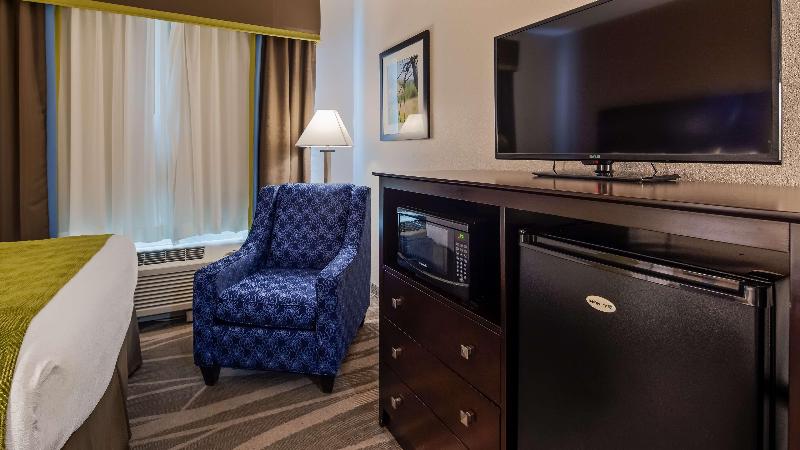 Best Western Plus Denver City Hotel & Suites image