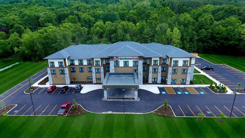 Best Western Plus The Hammondsport Hotel image