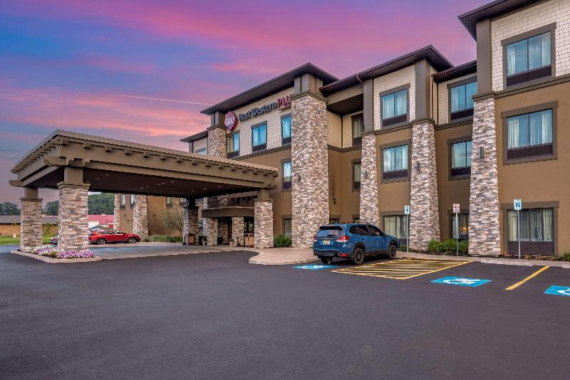 Best Western Plus The Hammondsport Hotel image