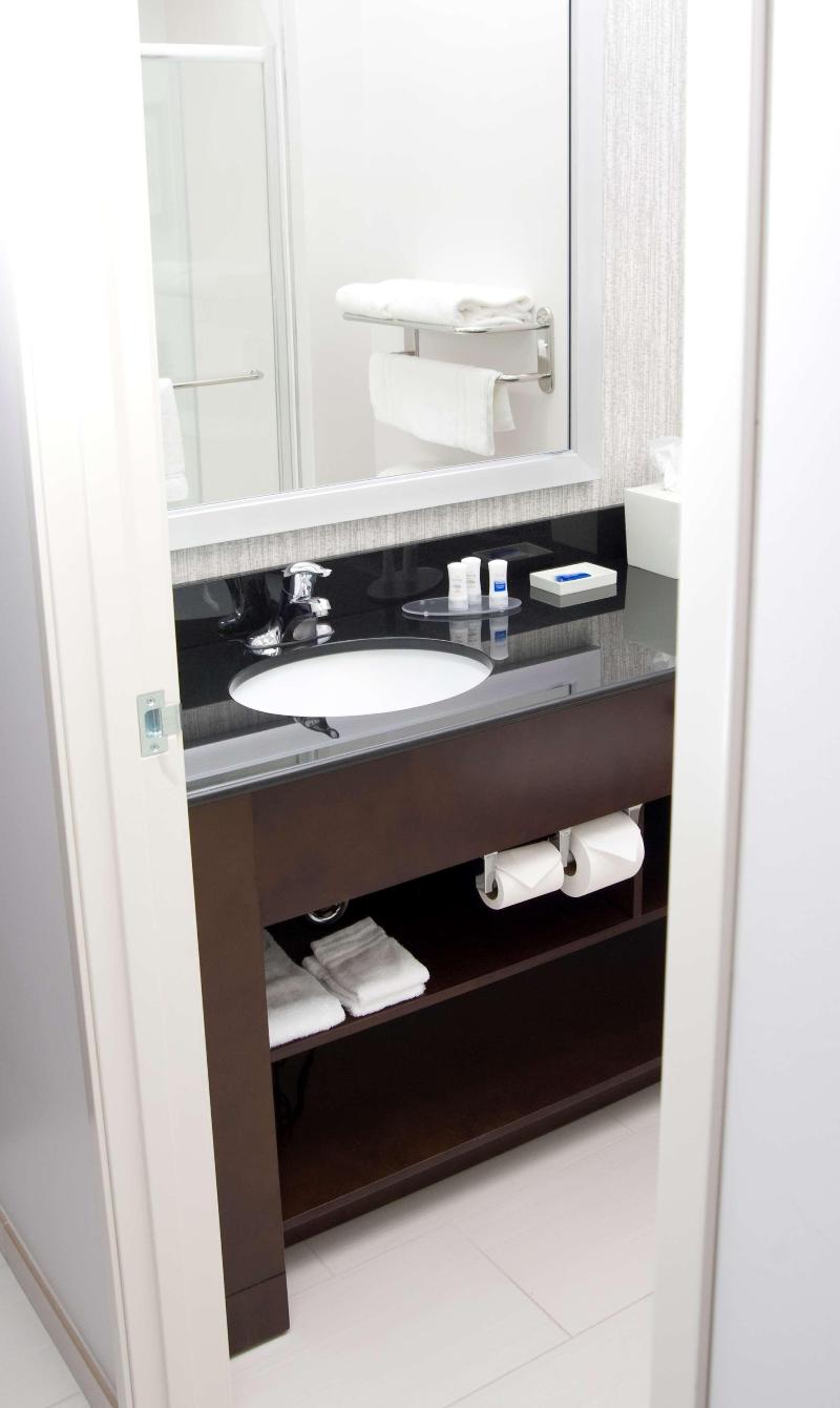 Best Western Plus The Hammondsport Hotel image