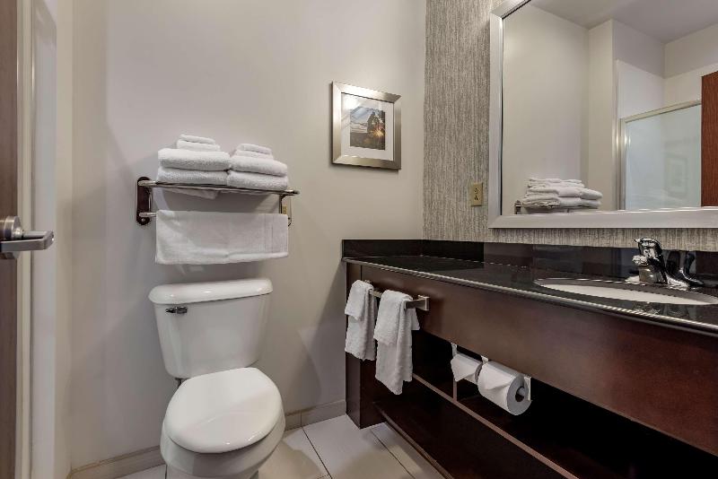 Best Western Plus The Hammondsport Hotel image