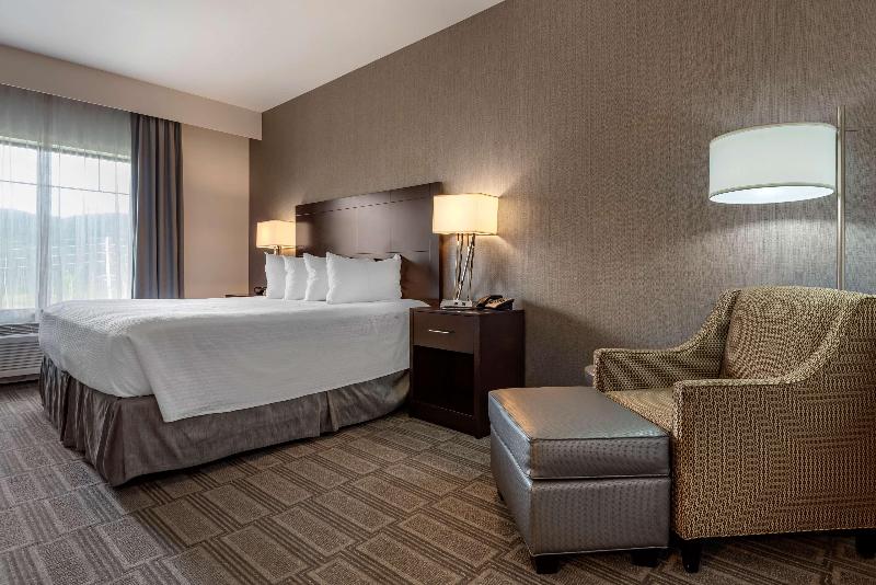 Best Western Plus The Hammondsport Hotel image