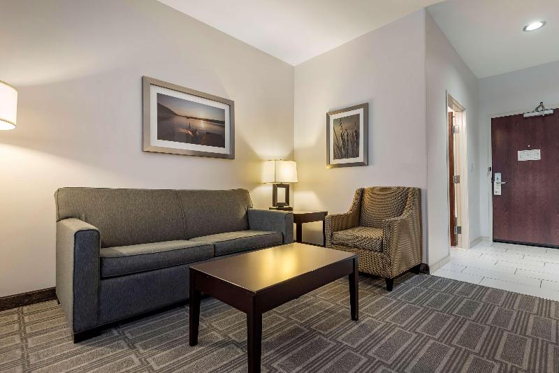 Best Western Plus The Hammondsport Hotel image
