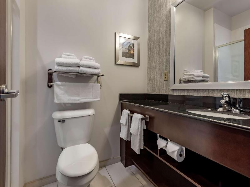 Best Western Plus The Hammondsport Hotel image