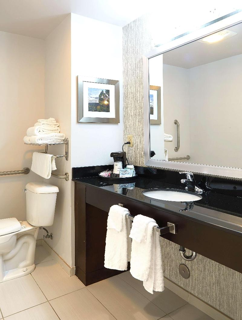 Best Western Plus The Hammondsport Hotel image