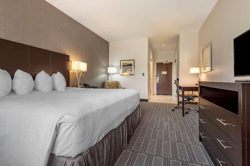 Best Western Plus The Hammondsport Hotel image