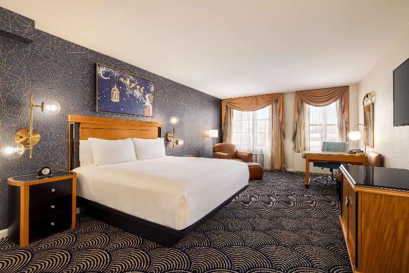 Inn at Great Neck image