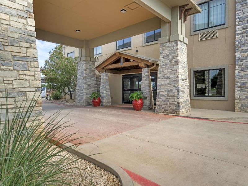 Best Western Plus Big Lake Inn