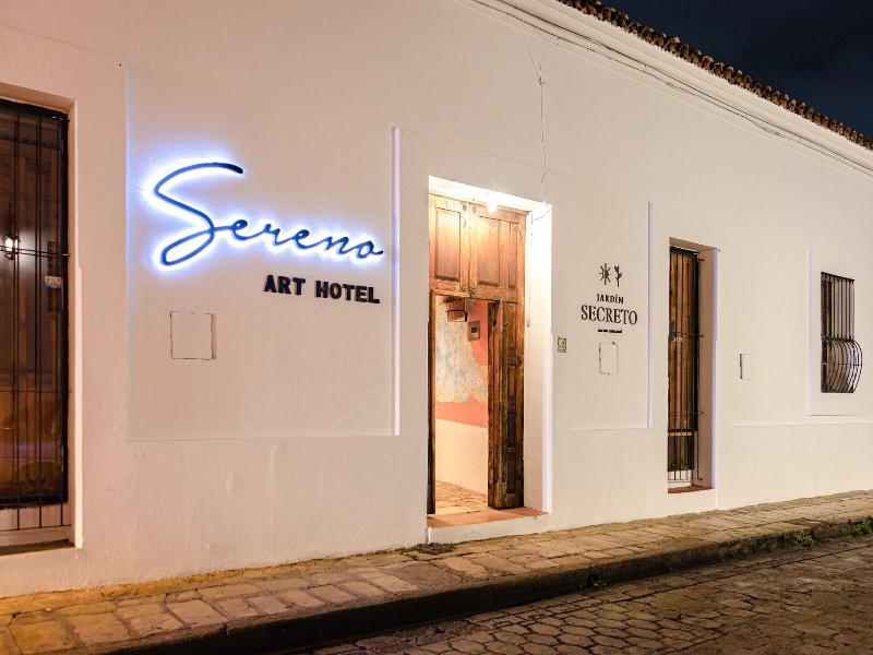 Sereno Art Hotel image