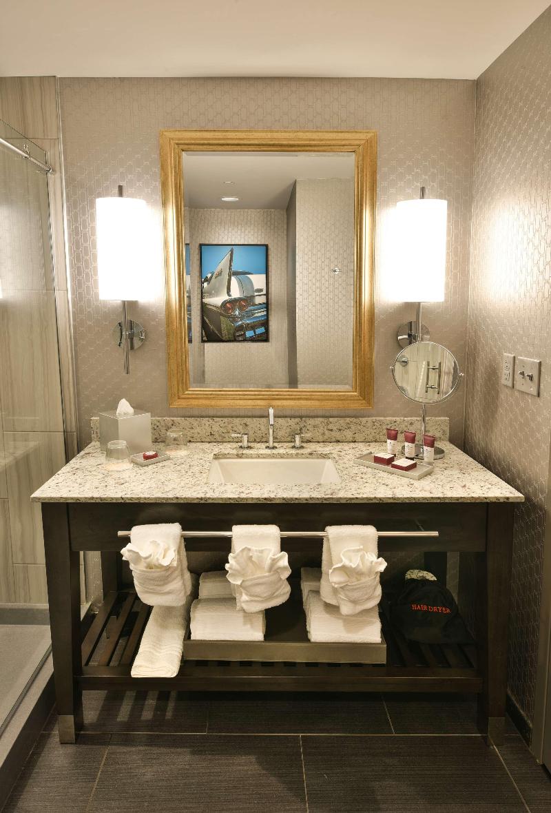 Stay in style at The Guest House At Graceland