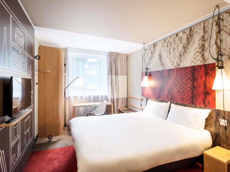 Ibis Gdansk Stare Miasto image