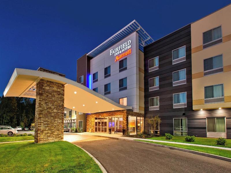Fairfield Inn & Suites Plattsburgh image