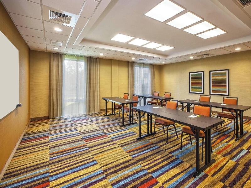 Fairfield Inn & Suites Plattsburgh image