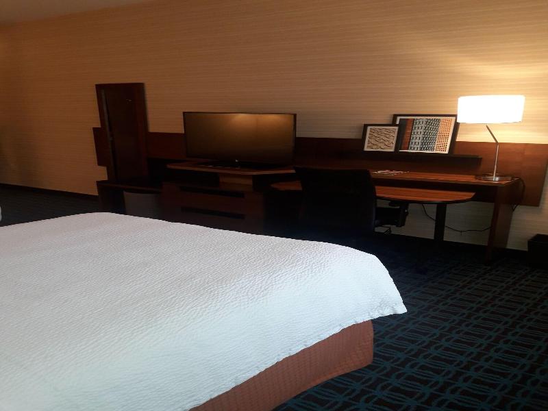 Fairfield Inn & Suites Plattsburgh image