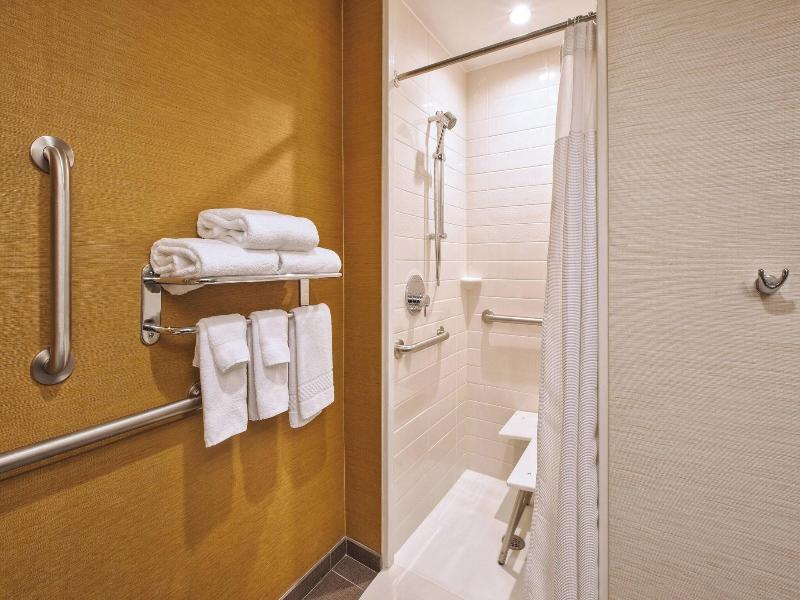 Fairfield Inn & Suites Plattsburgh image