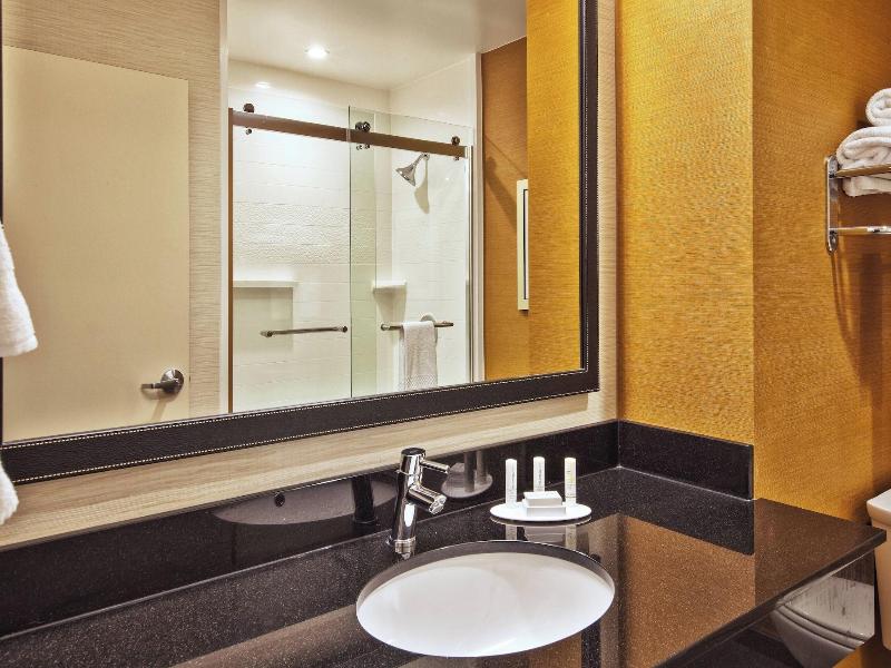 Fairfield Inn & Suites Plattsburgh image