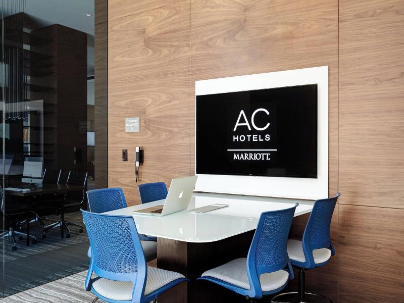 AC Hotel Phoenix Tempe/Downtown image