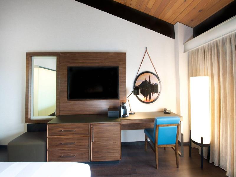DOUBLE KING SIZE BED — photo 6