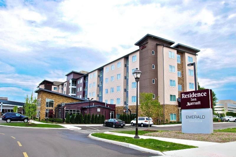 Residence Inn Cleveland Avon, Emerald Event Center image
