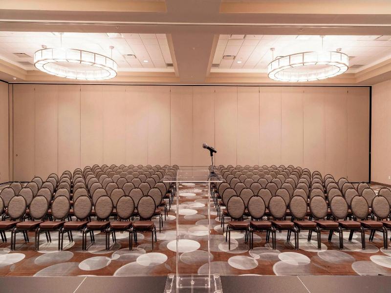 Residence Inn Cleveland Avon, Emerald Event Center image