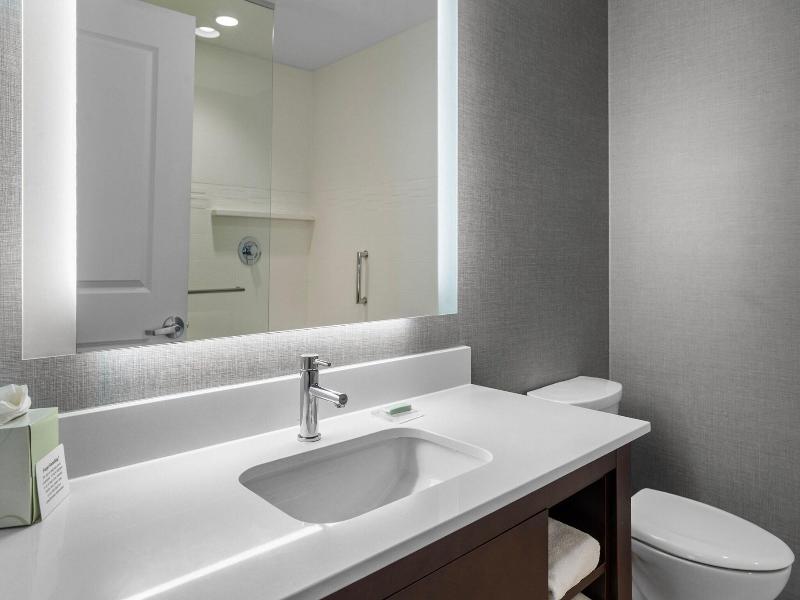Residence Inn Cleveland Avon, Emerald Event Center image