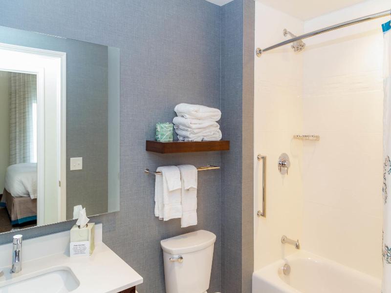 Residence Inn Cleveland Avon, Emerald Event Center image