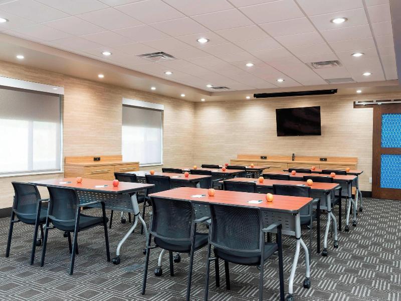 TownePlace Suites Mansfield Ontario